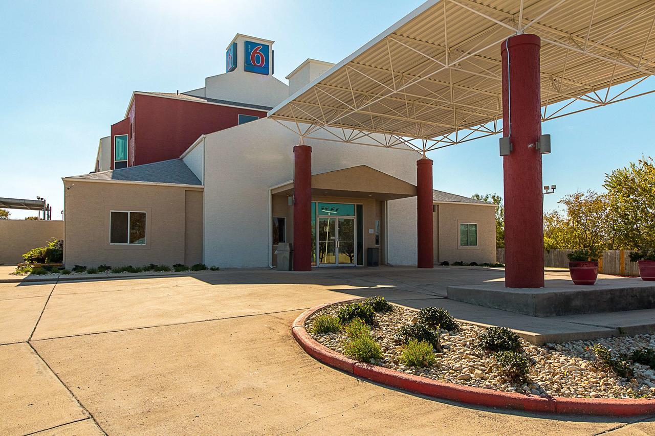 Motel 6-San Antonio, Tx - Downtown - Alamo Dome Eksteriør bilde